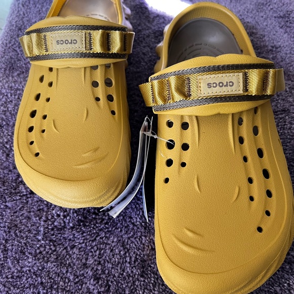 CROCS Men 10/Women 12-Echo collection for comfort ,look-Bold-Sport inspiration main image 10